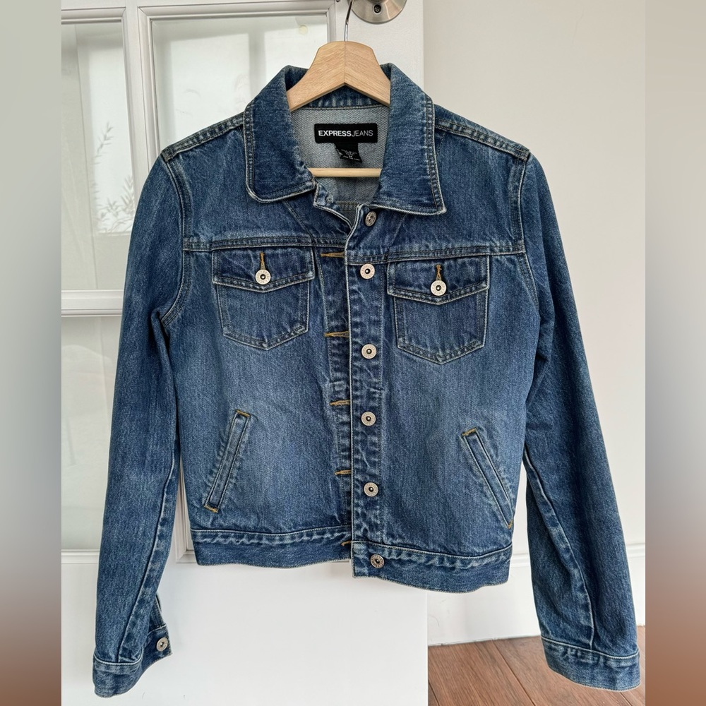 ExpressJeans Denim Jacket Womens Adult Size M Dark Blue Distressed Button Up